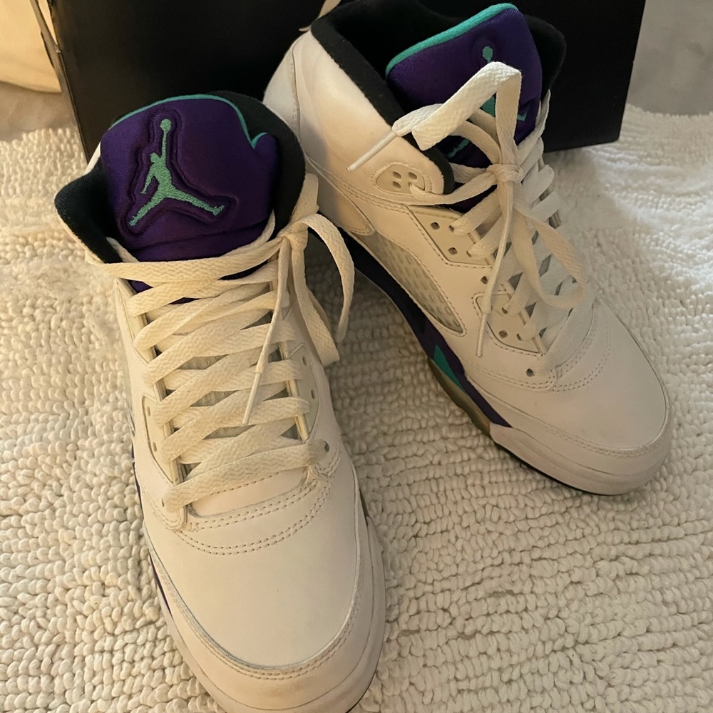 Jordan Retro 5 Grape - Picture 2 of 12